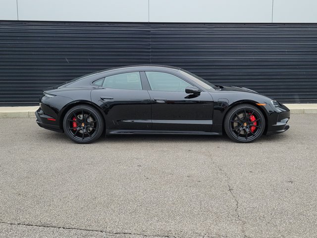 New 2026 Porsche Taycan GTS AWD/4WD image 10