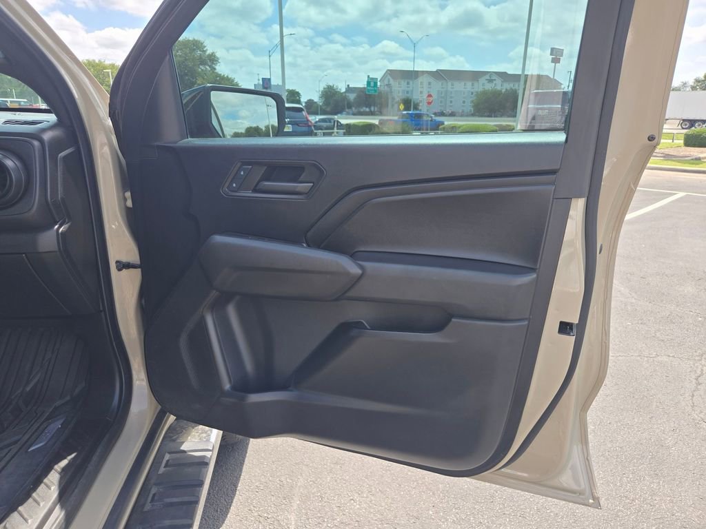 Certified 2024 Chevrolet Colorado Trail Boss AWD/4WD image 27