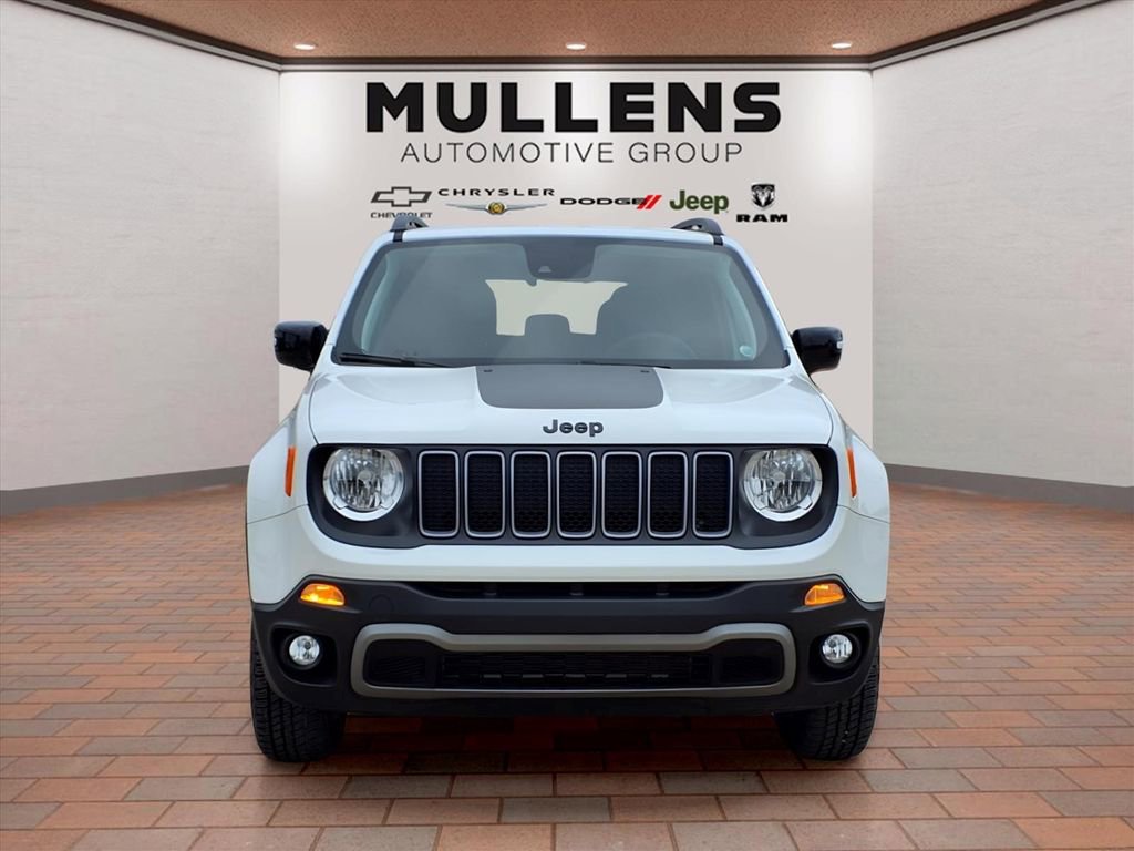 Used 2023 Jeep Renegade Latitude AWD/4WD image 2