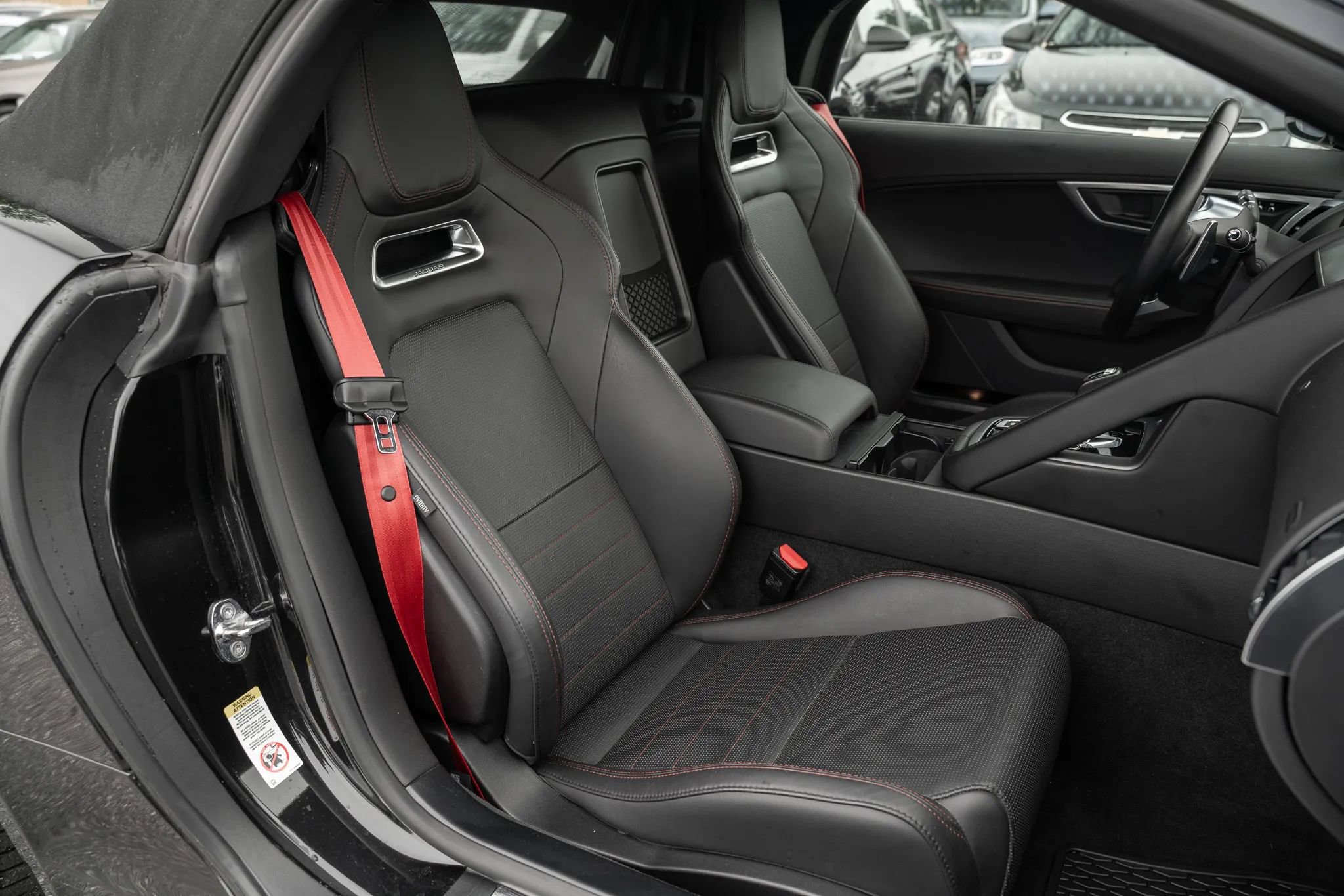 Used 2020 Jaguar F-TYPE R-Dynamic AWD/4WD image 16