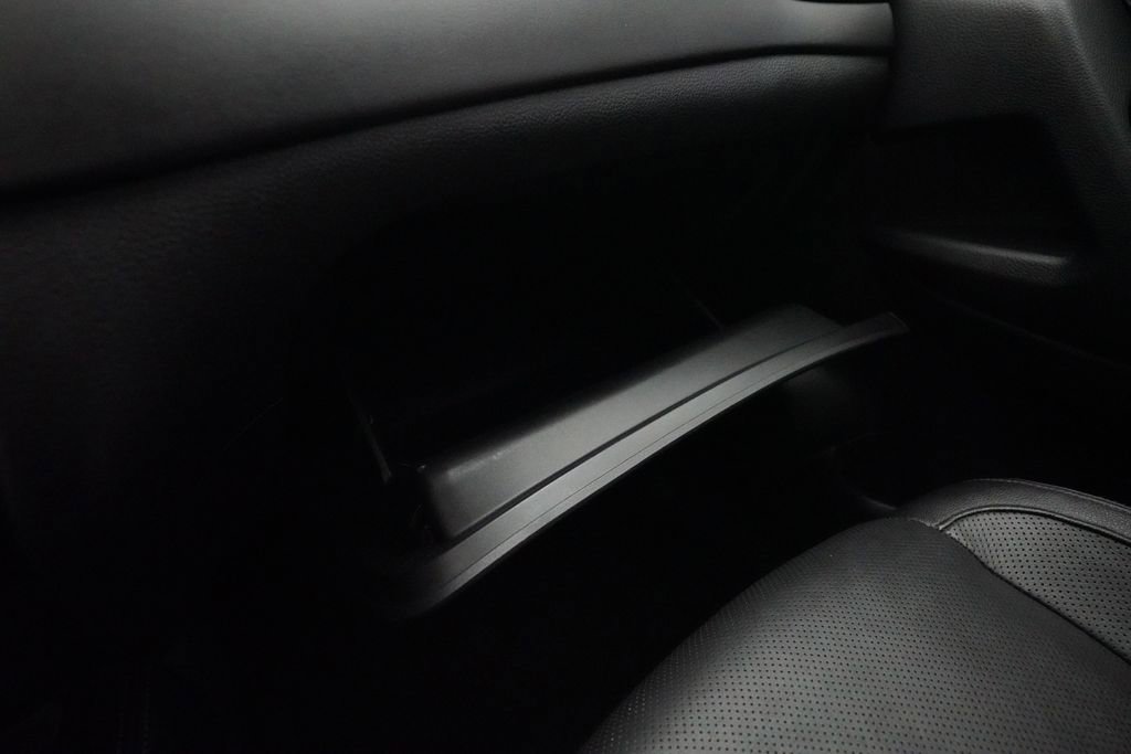 Used 2020 Nissan Rogue SL image 30