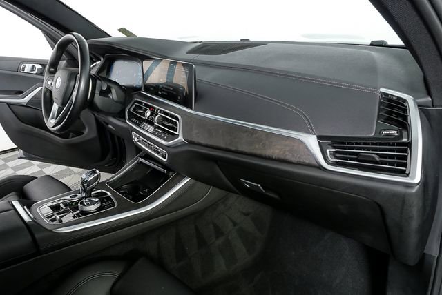 Used 2022 BMW X5 xDrive45e w/ Executive Package AWD/4WD image 24