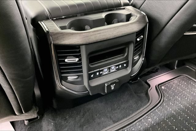 Used 2026 RAM 1500 Limited AWD/4WD image 8