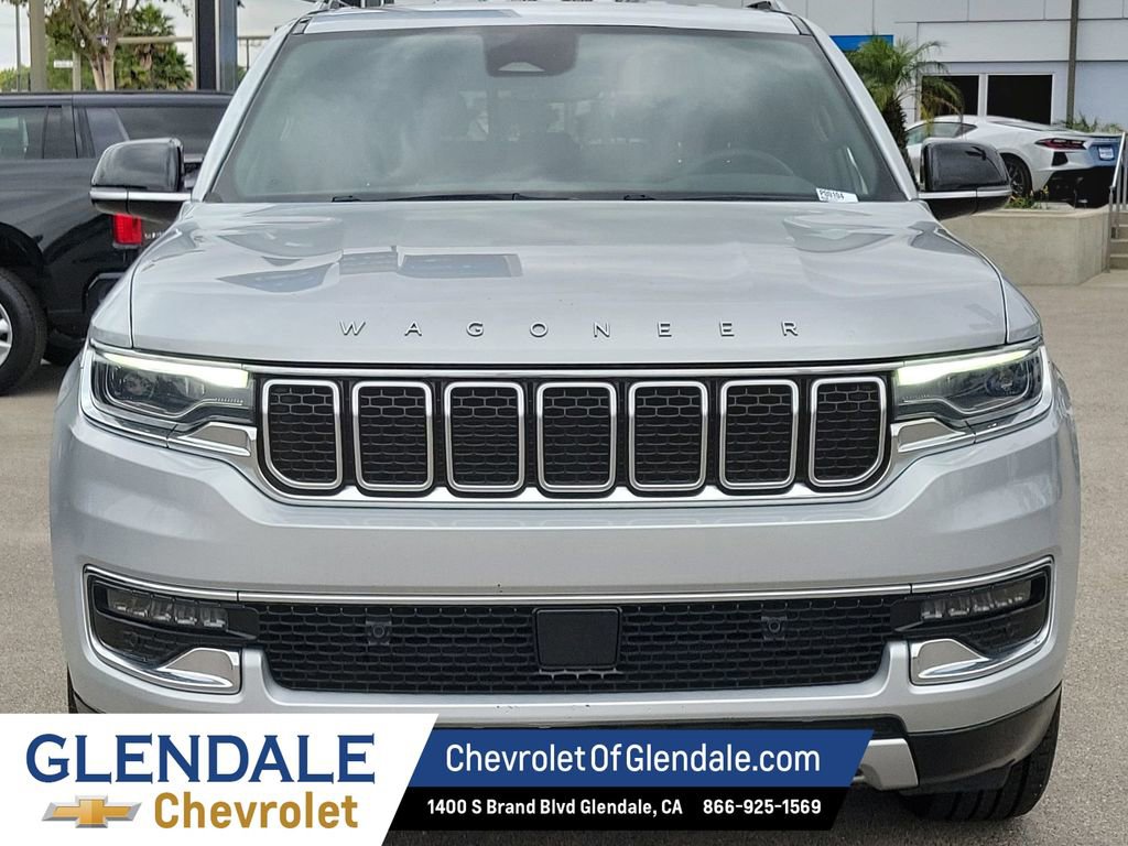 Used 2024 Jeep Wagoneer L Series II RWD image 17