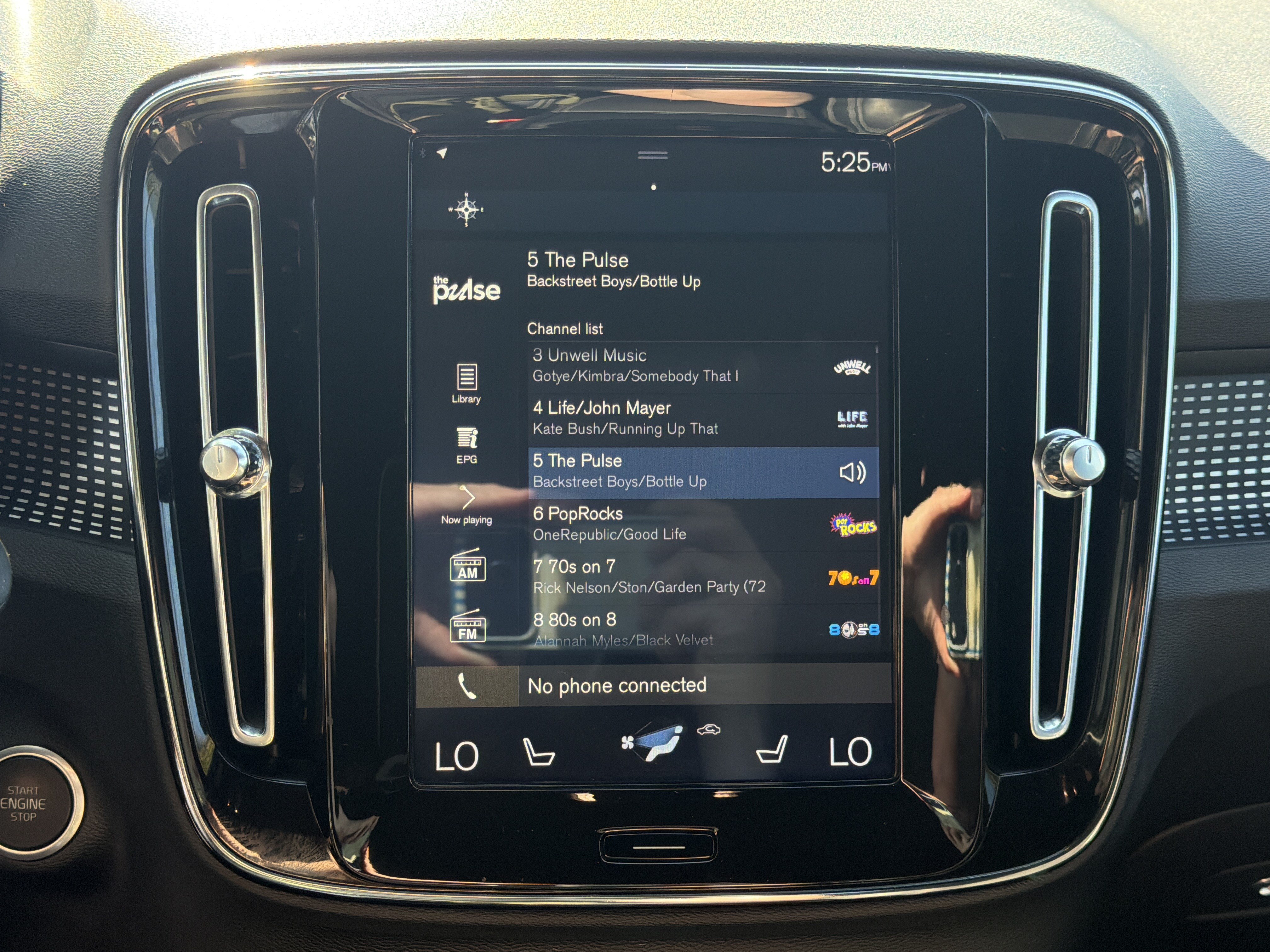 Used 2019 Volvo XC40 T5 R-Design AWD/4WD image 24