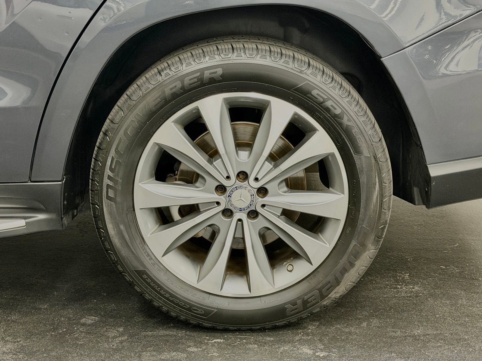 Used 2014 Mercedes-Benz GL 450 4MATIC image 17