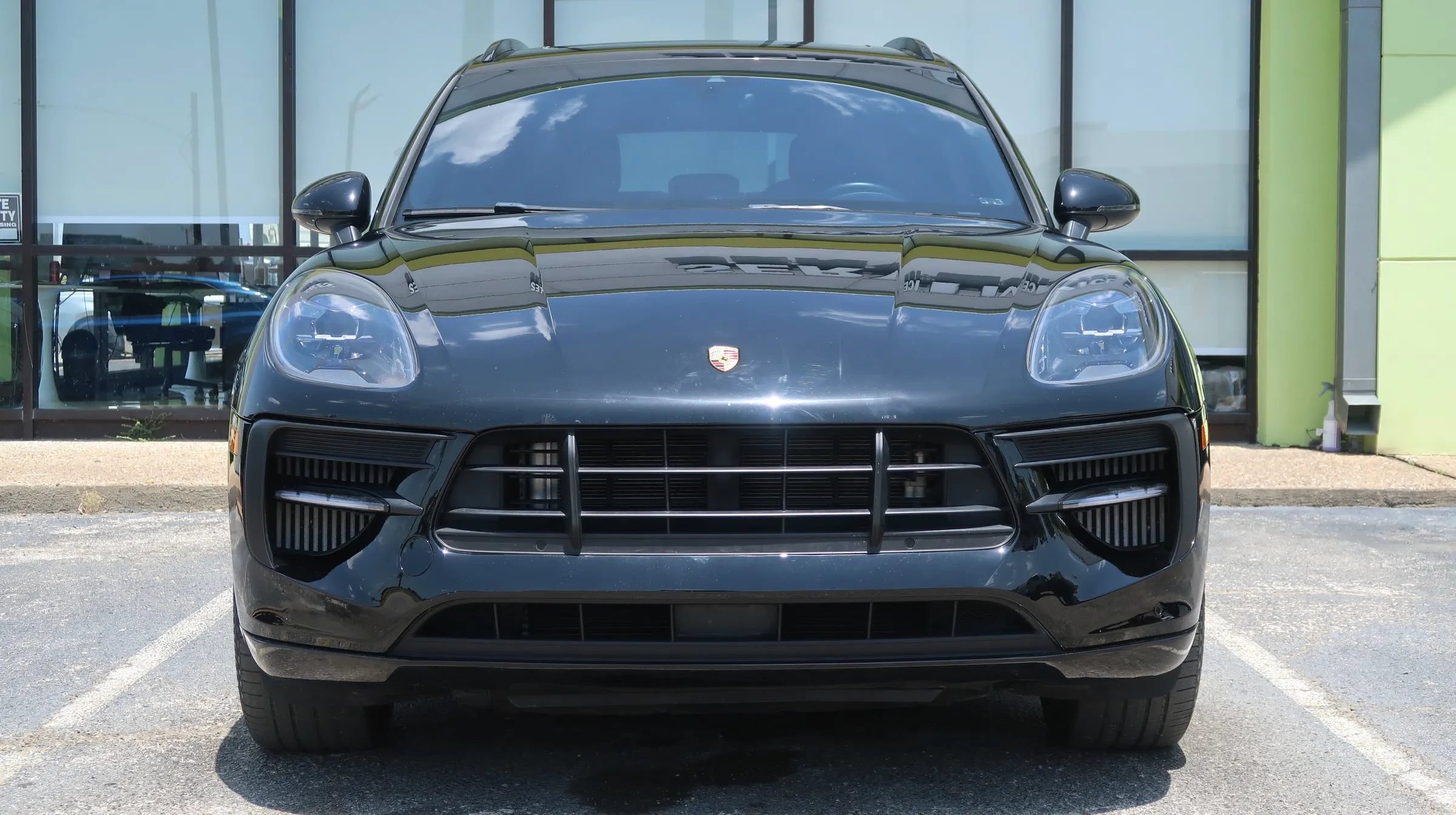 Used 2021 Porsche Macan GTS AWD/4WD image 2