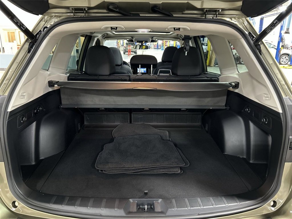 Certified 2023 Subaru Forester Premium image 27