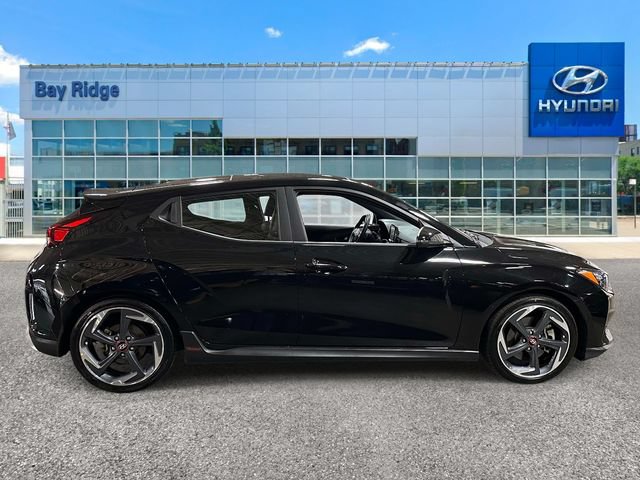 Used 2019 Hyundai Veloster Turbo FWD image 2