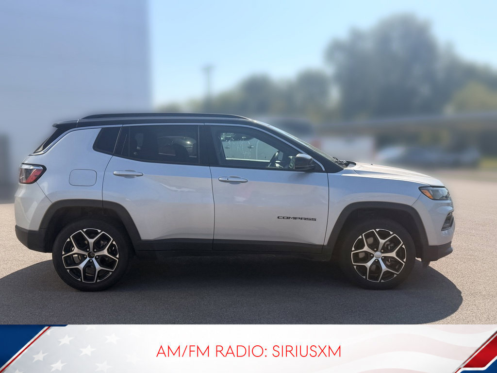 Used 2024 Jeep Compass Limited AWD/4WD image 2