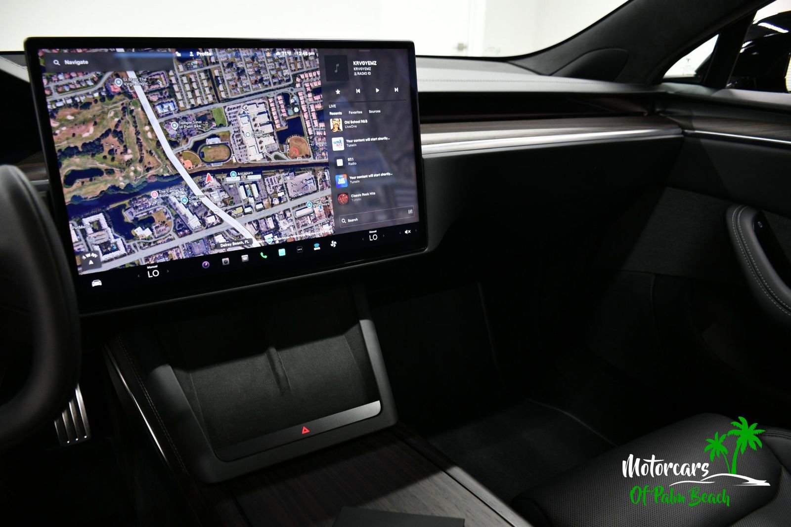 Used 2024 Tesla Model S AWD/4WD image 32