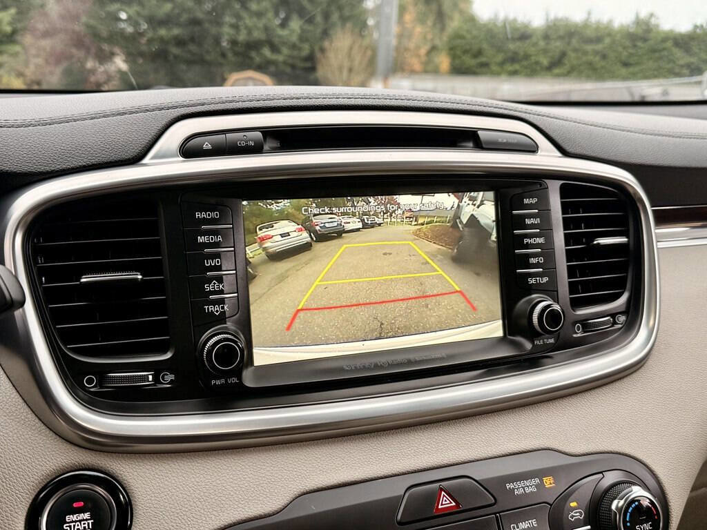 Used 2016 Kia Sorento EX w/ EX Touring Package image 23