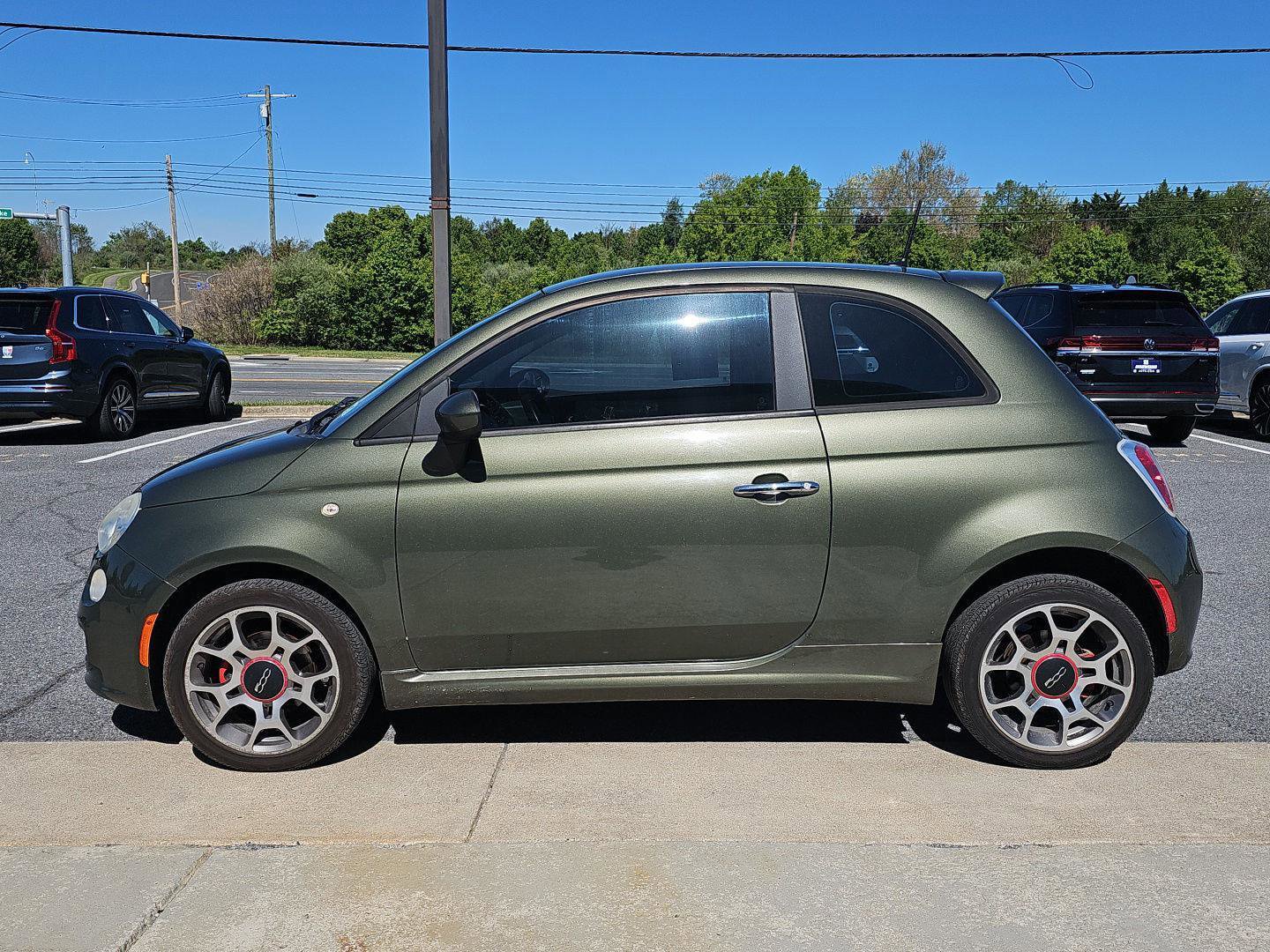 Used 2012 FIAT 500 Sport w/ Safety & Sound Pkg FWD image 3