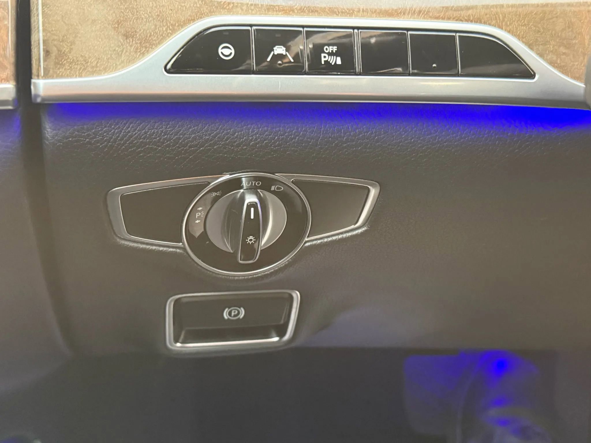 Used 2015 Mercedes-Benz S 550 4MATIC Sedan image 50