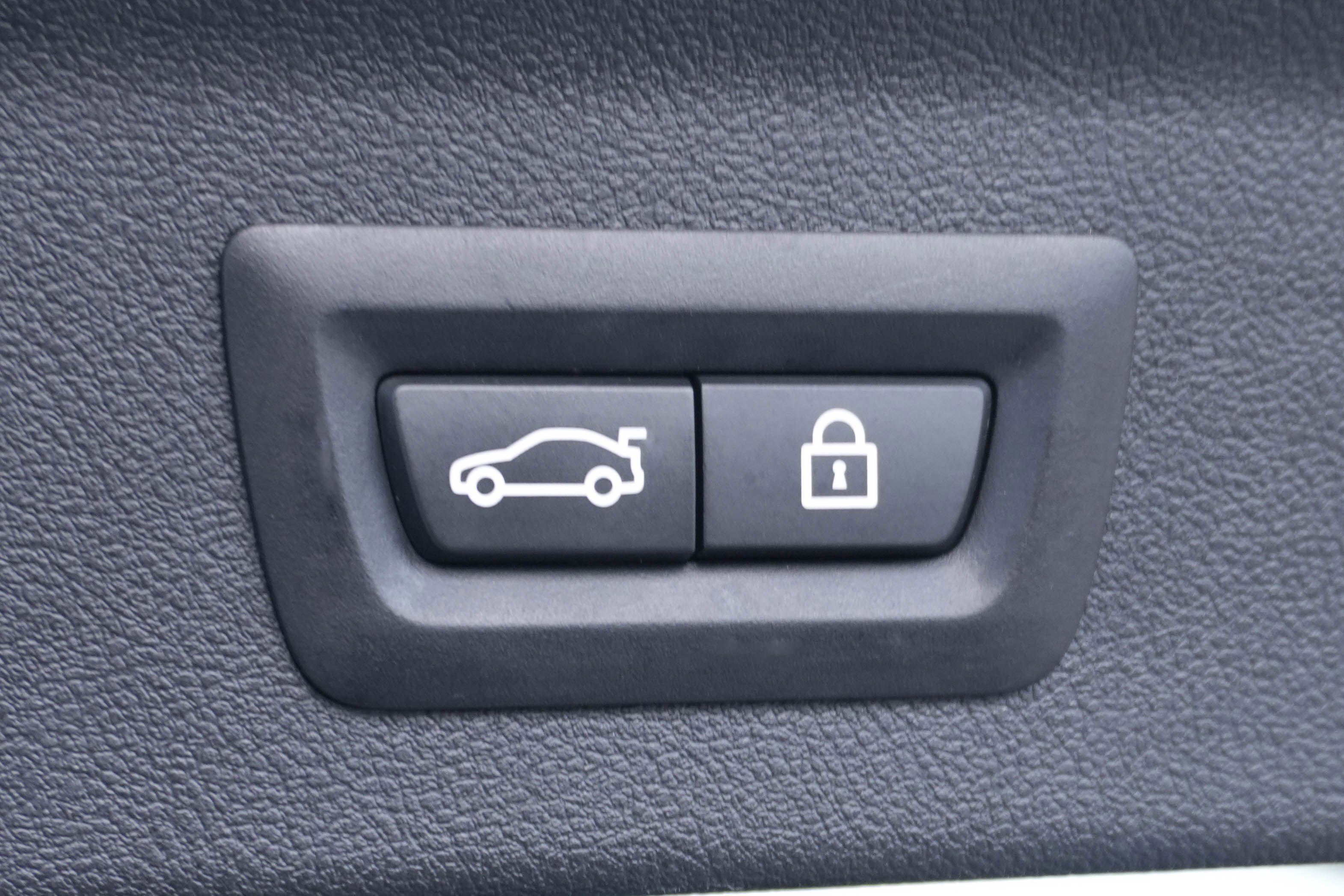 Certified 2023 BMW X3 xDrive30i w/ Premium Package image 35