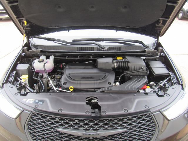 Used 2026 Chrysler Pacifica Limited w/ S Appearance Package image 58