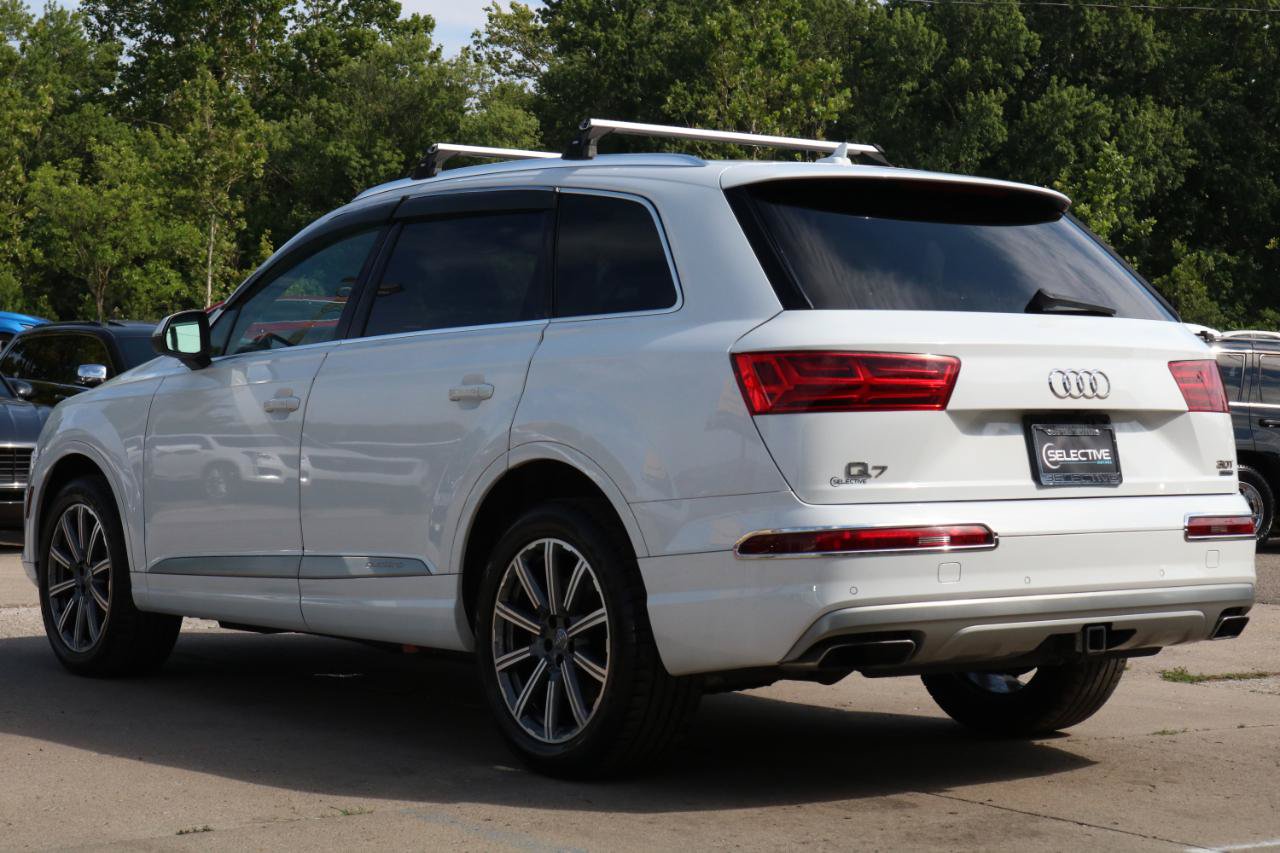 Used 2018 Audi Q7 3.0T Prestige AWD/4WD image 14