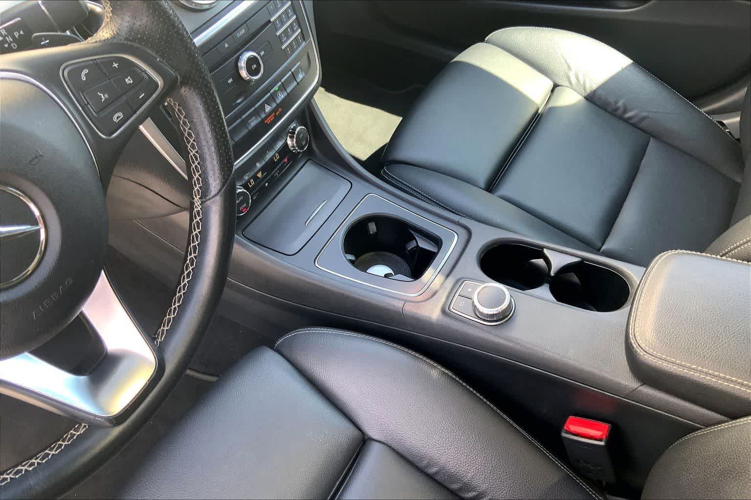 Used 2017 Mercedes-Benz GLA 250 image 16