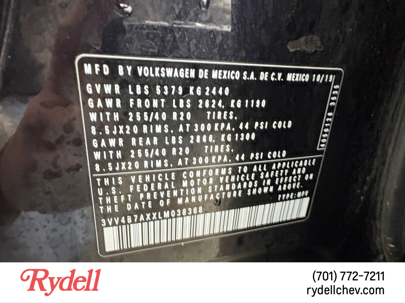 Used 2020 Volkswagen Tiguan SEL Premium R-Line w/ 3rd Row Seat Package image 23