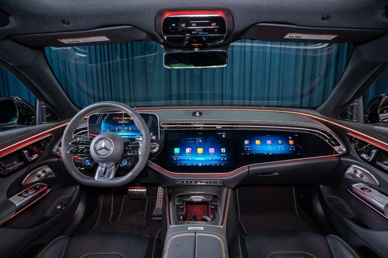 New 2026 Mercedes-Benz E 53 AMG 4MATIC Sedan image 15