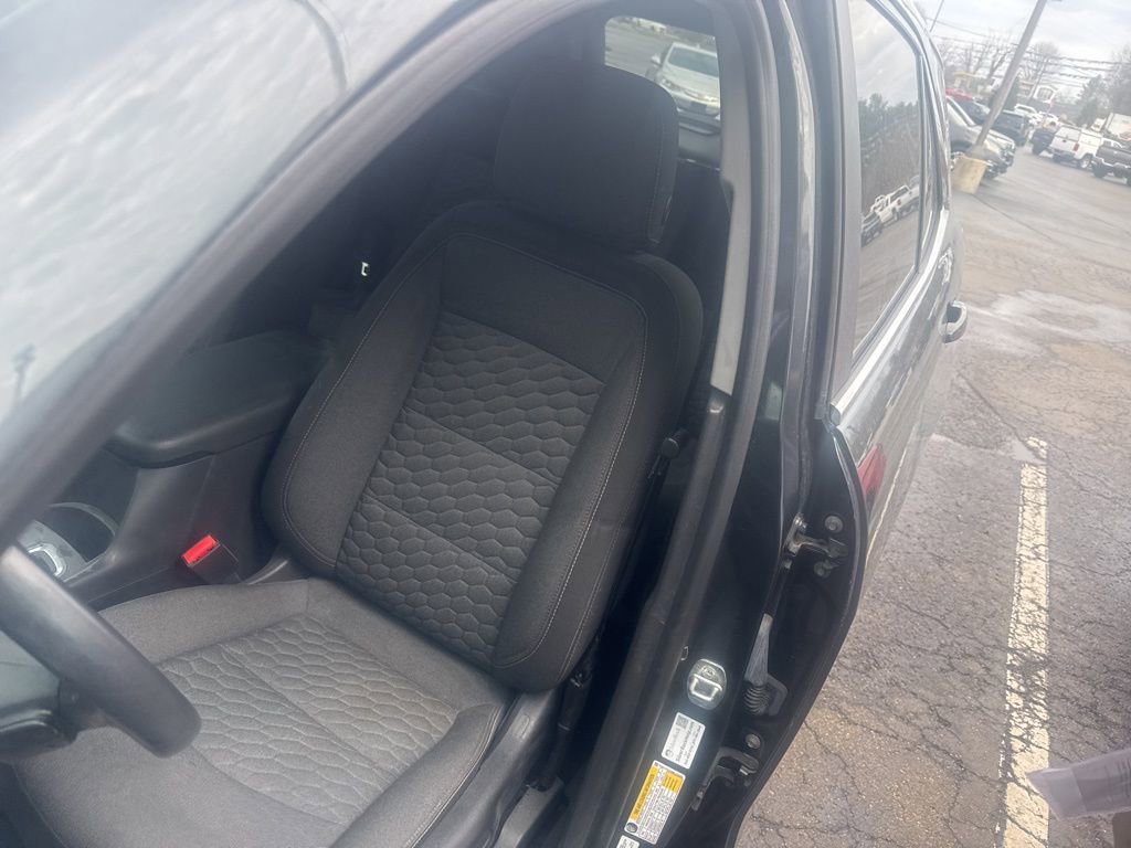 Used 2021 Chevrolet Equinox LT image 9