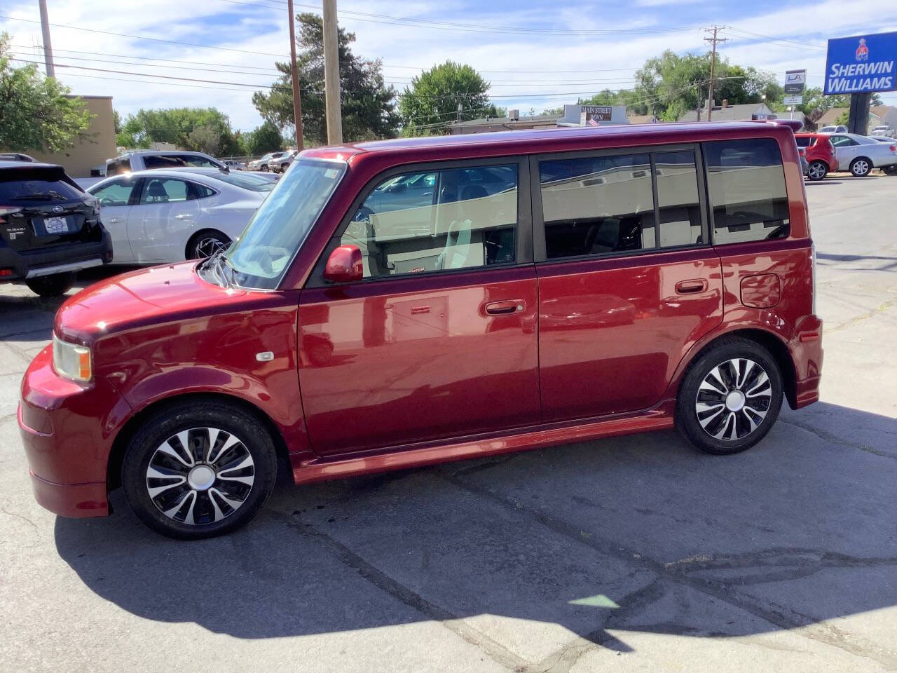 Used 2006 Scion xB FWD image 2
