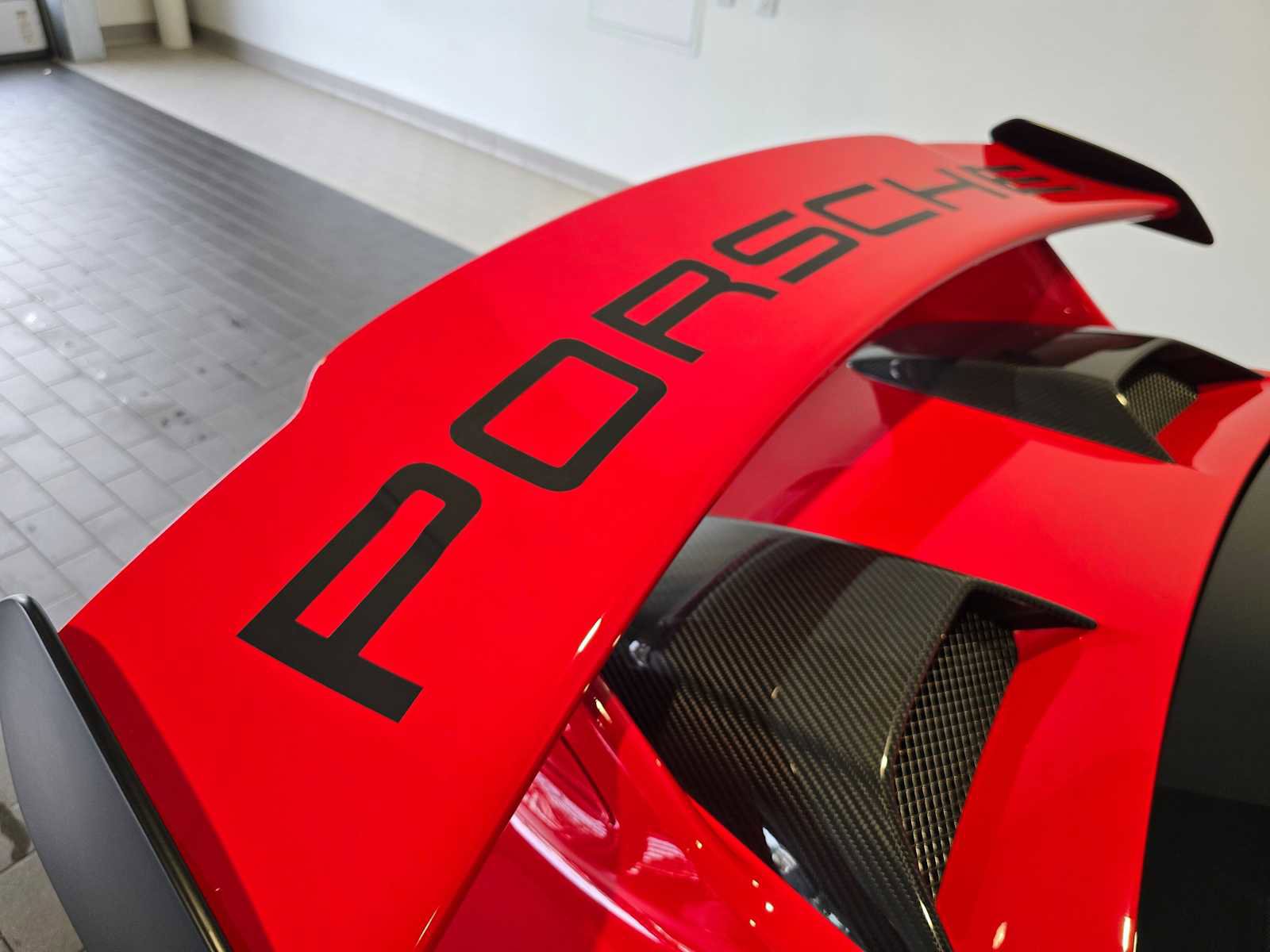 Used 2018 Porsche 911 GT3 image 18