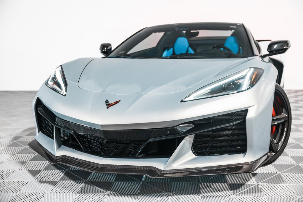 Used 2023 Chevrolet Corvette Z06 w/ Stealth Interior Trim Package image 13