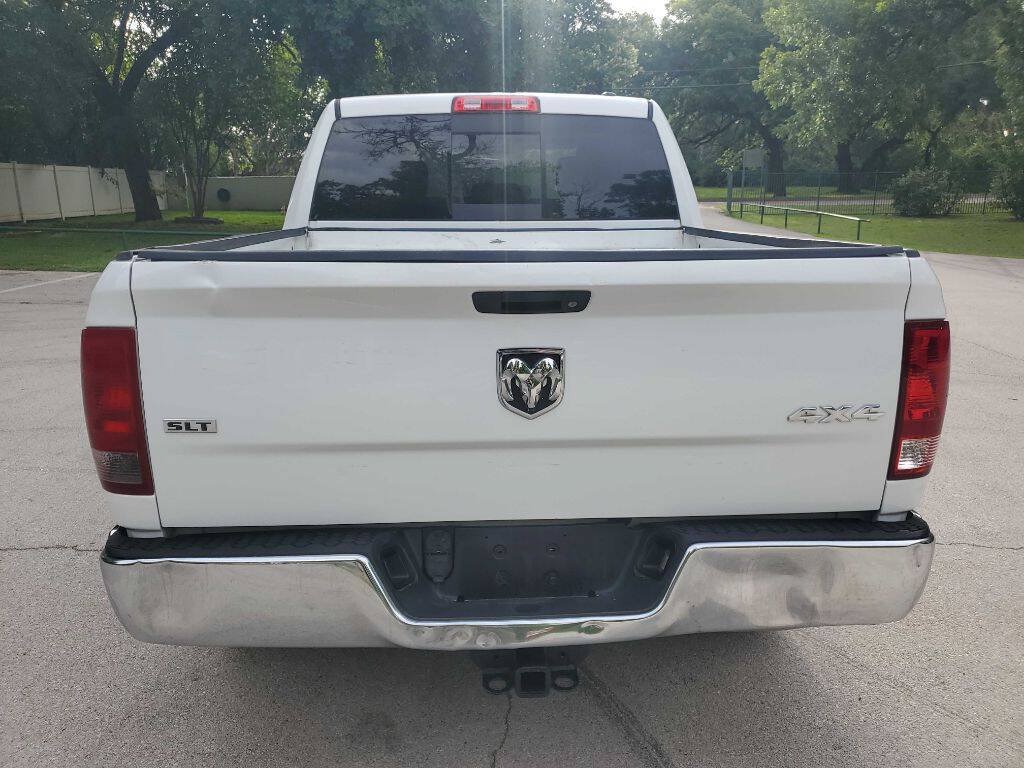 Used 2012 RAM 1500 Classic SLT AWD/4WD image 5