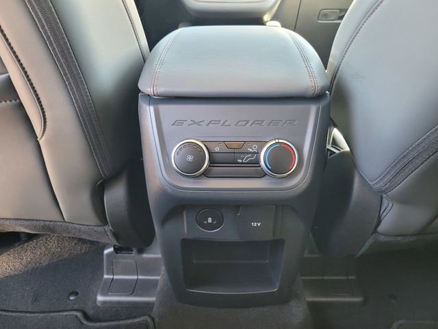 Used 2026 Ford Explorer Active w/ Active Comfort Package image 15
