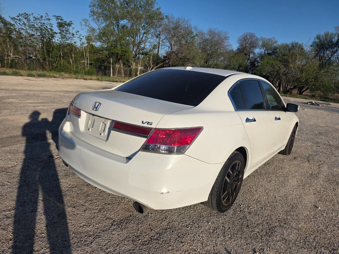 Used 2012 Honda Accord EX-L image 4