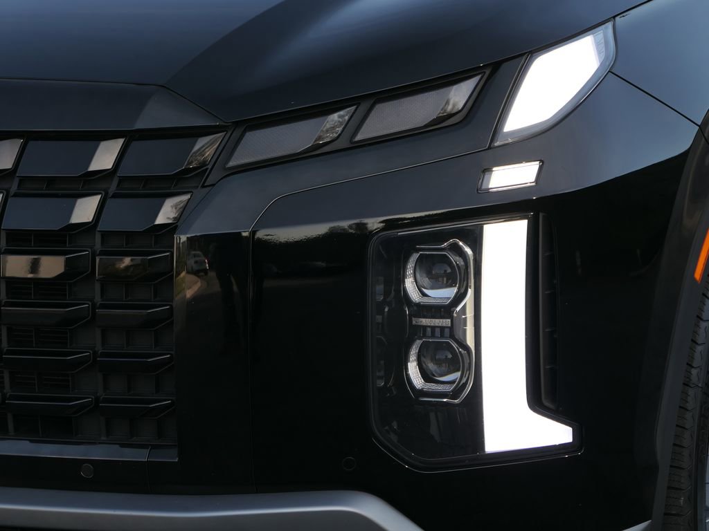 Used 2023 Hyundai Palisade Limited image 9