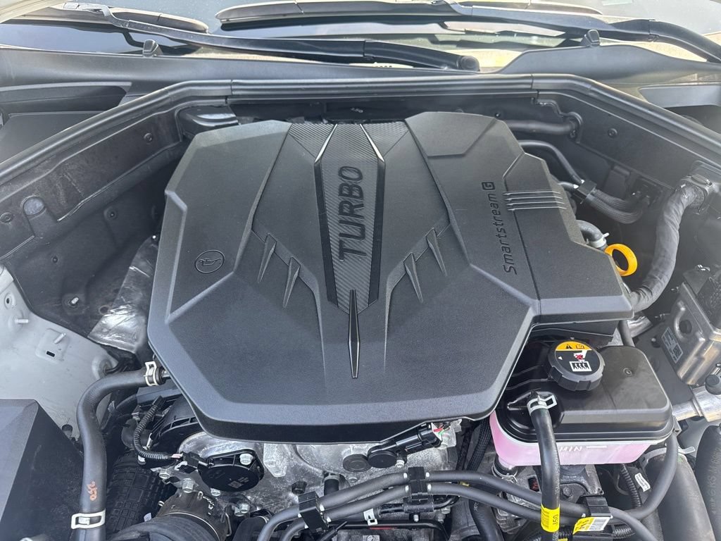 Used 2025 Genesis G70 2.5T AWD/4WD image 15