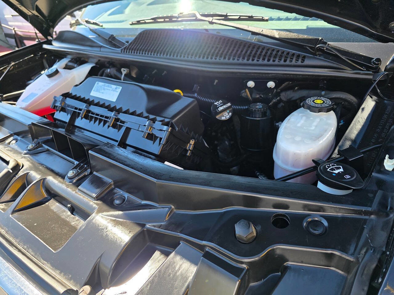 Used 2023 GMC Savana 3500 Extended w/ Driver Convenience Package image 25