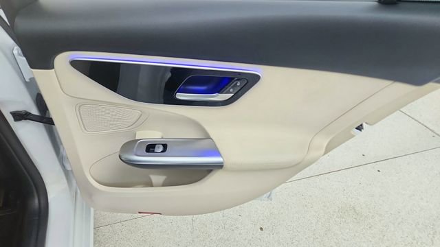 Used 2022 Mercedes-Benz C 300 Sedan image 29