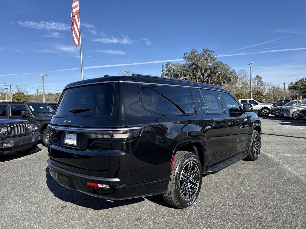 New 2026 Jeep Grand Wagoneer L 4WD w/ Premium Group I image 3