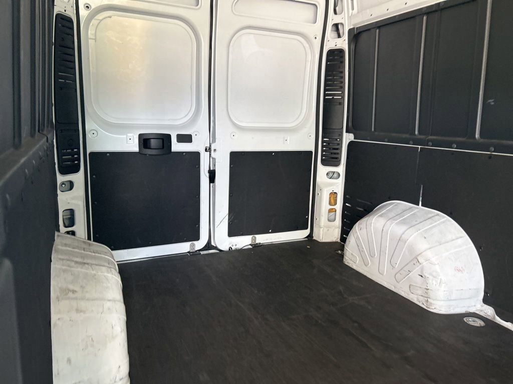 Used 2025 RAM ProMaster 2500 w/ Convenience Group FWD image 29