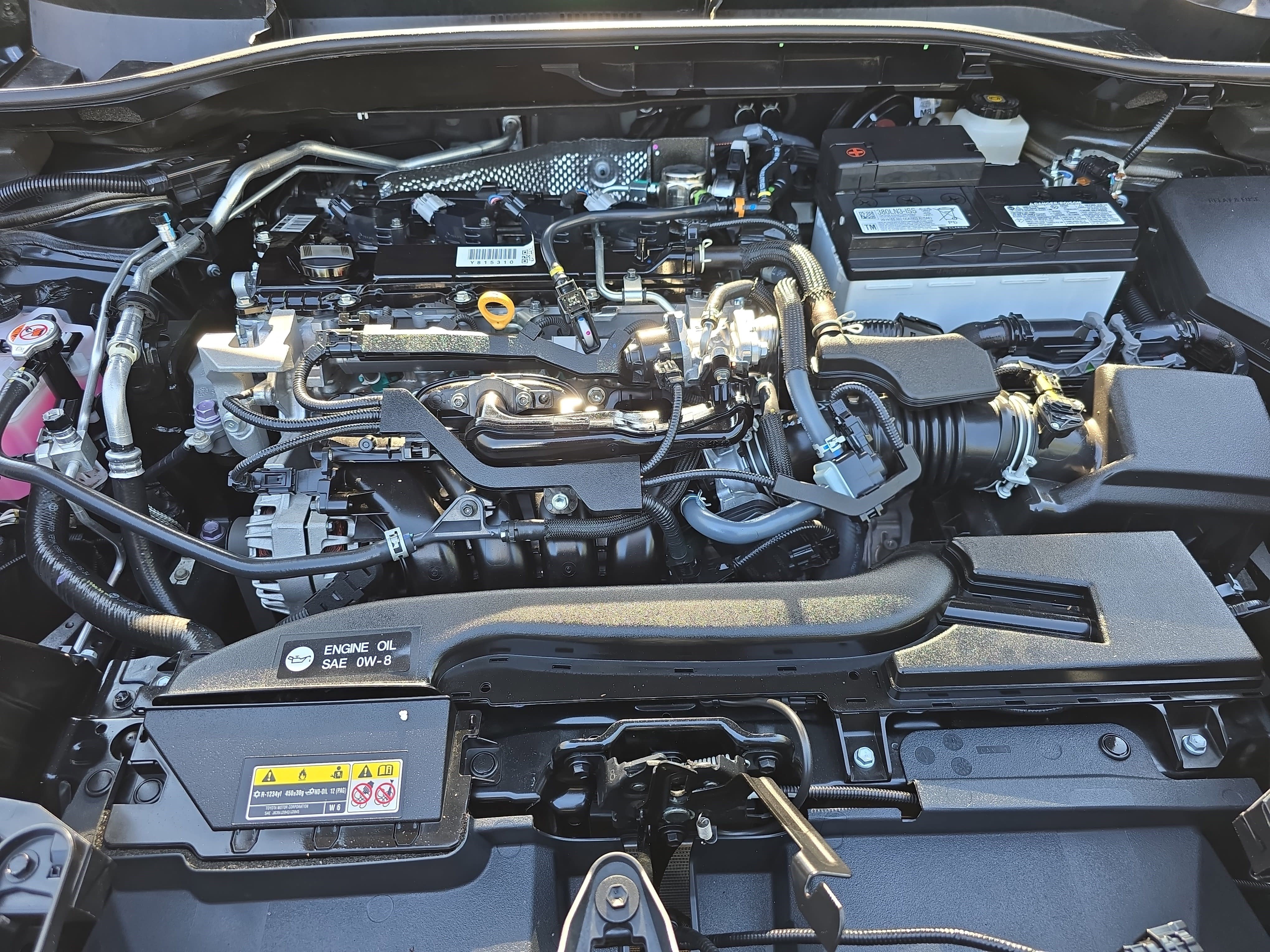 Used 2025 Toyota Corolla Cross XLE w/ Convenience Package image 32