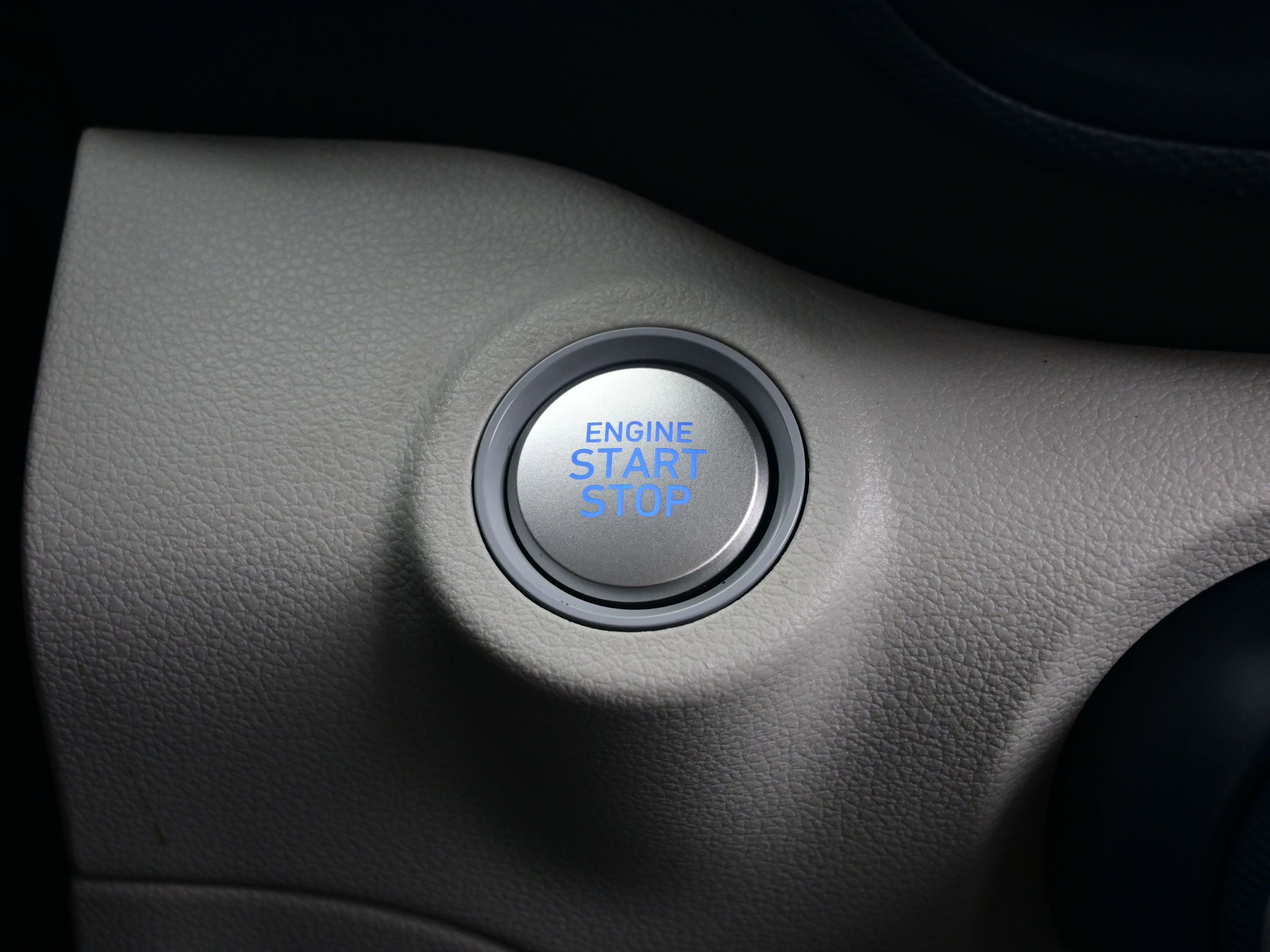 Certified 2025 Hyundai Venue Limited image 22