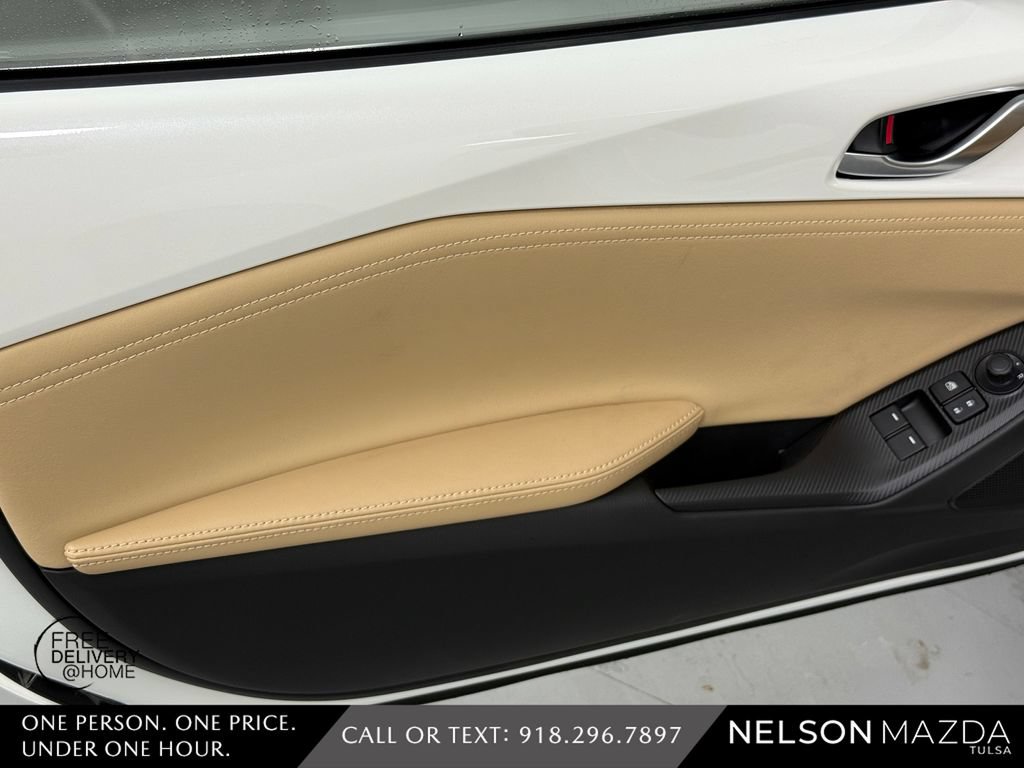 New 2026 MAZDA MX-5 Miata RF Grand Touring RWD image 21