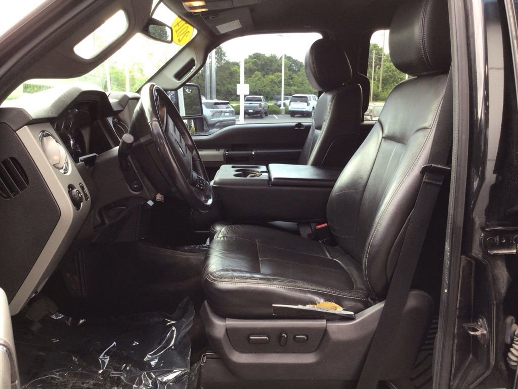 Used 2014 Ford F250 Lariat w/ Chrome Package AWD/4WD image 23