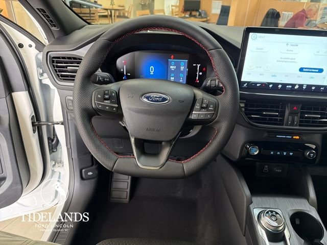 New 2026 Ford Escape ST-Line w/ Tech Pack #1 FWD image 16