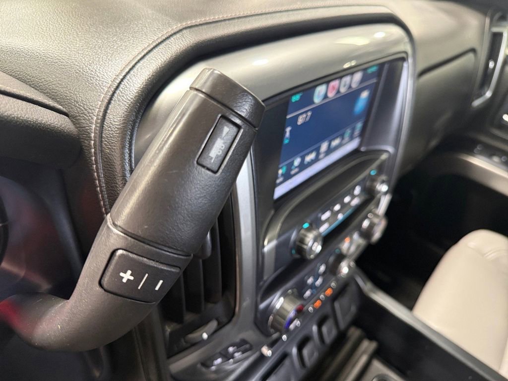 Used 2016 Chevrolet Silverado 2500 LTZ w/ LTZ Plus Package image 36