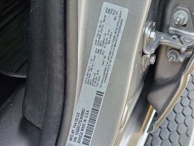 Used 2020 RAM 1500 Laramie image 23