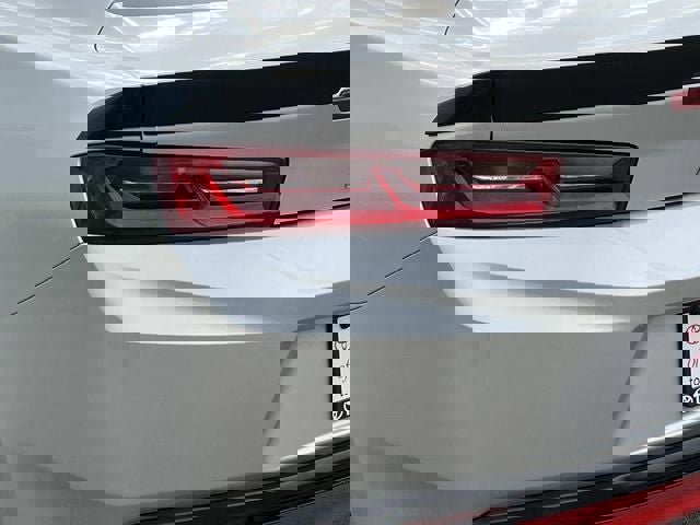 Used 2018 Chevrolet Camaro SS image 5