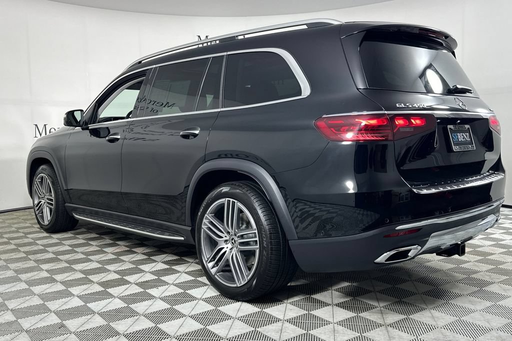 Certified 2026 Mercedes-Benz GLS 450 4MATIC image 8
