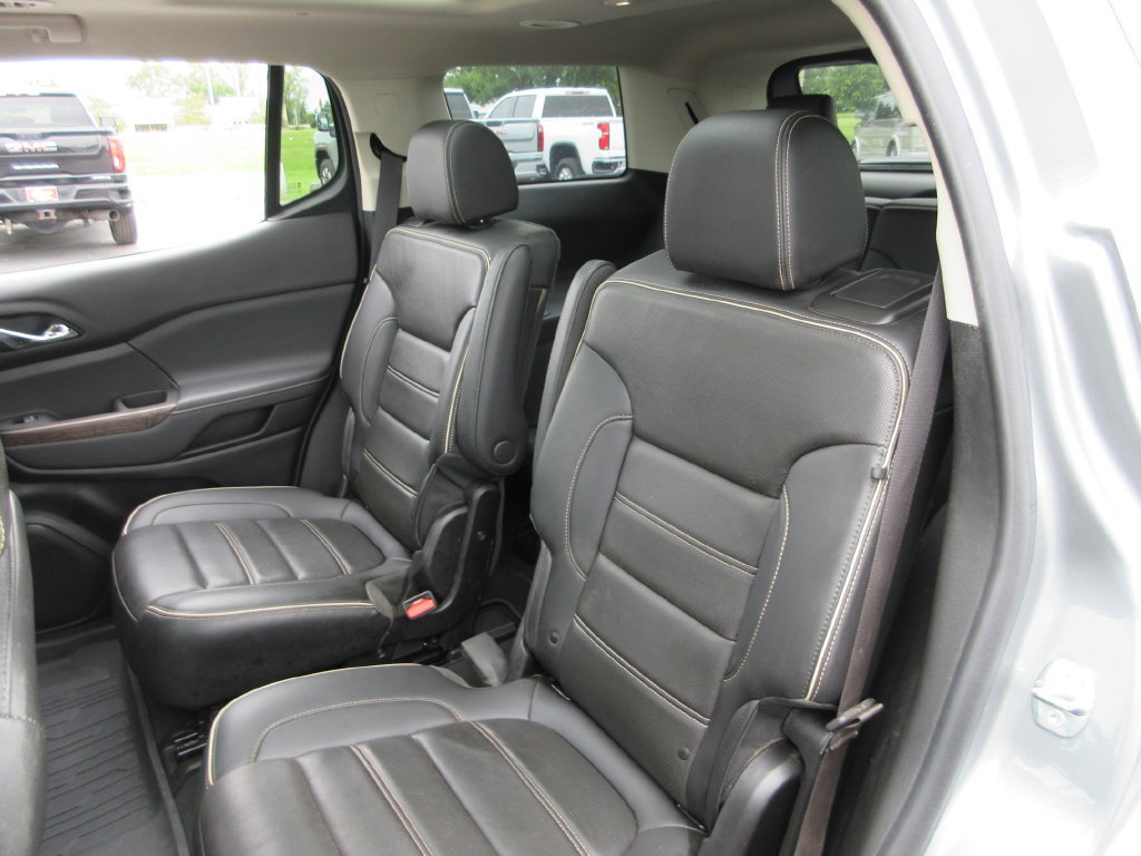 Certified 2023 GMC Acadia Denali w/ Denali Ultimate Package AWD/4WD image 23