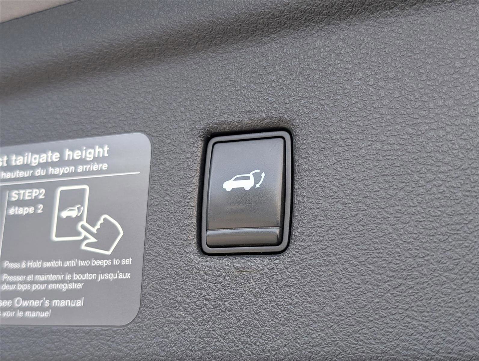 Used 2021 INFINITI QX50 Luxe image 14