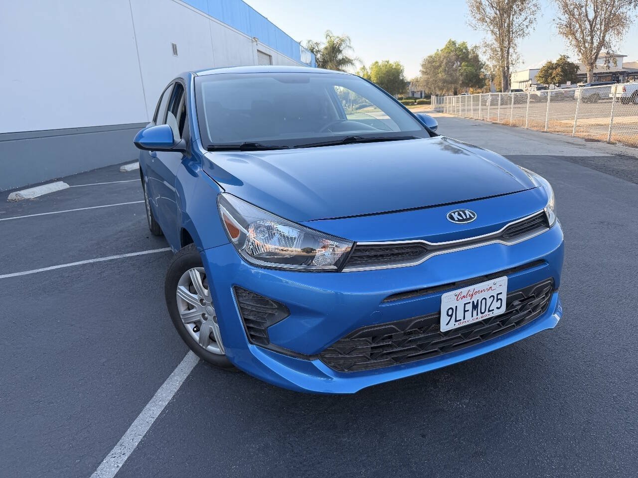 Used 2021 Kia Rio S FWD image 4