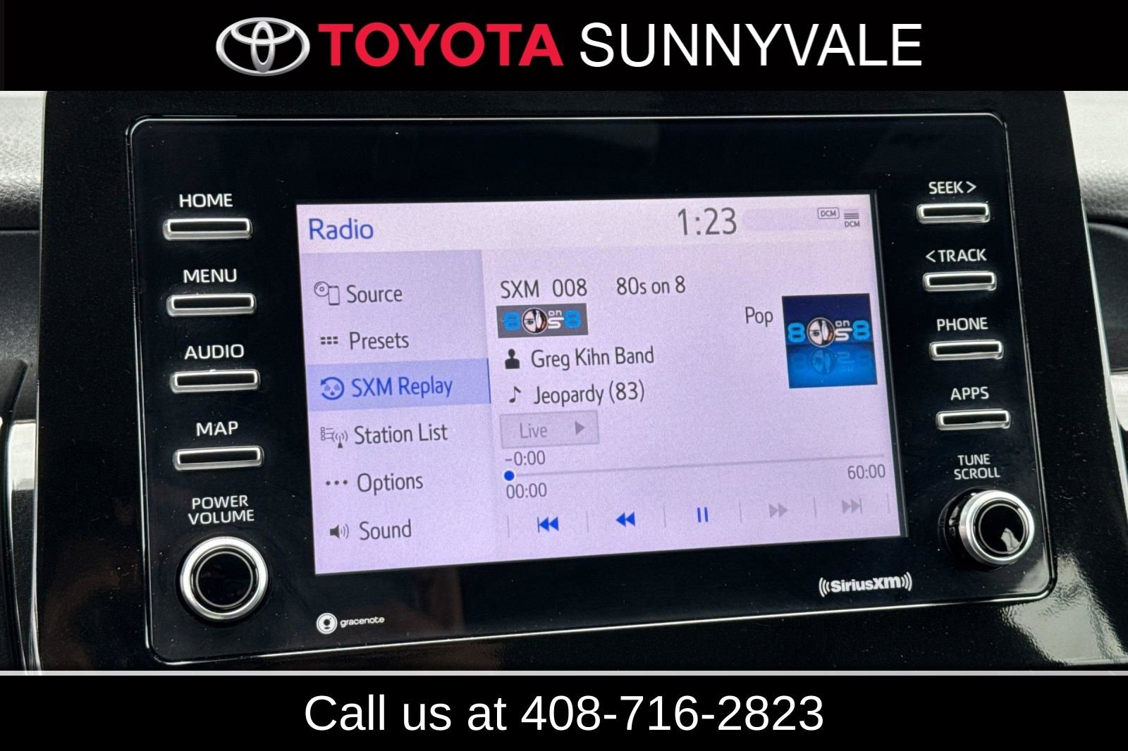 Used 2023 Toyota Camry SE image 29